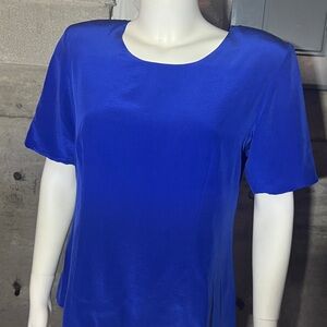 100% Silk Nrdstrom Classiques Blue Back Buttom Top
